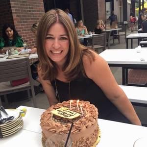 Meet your Posher, Alicia